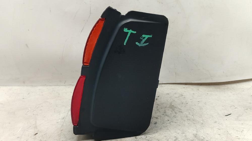 Rear lamp lh F9Q 7700420122 de Renault Laguna i (b56_, 556_) 1997-2001 98 CV con 188963 km - pieza usada