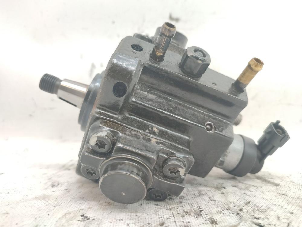 Injection pump Z19DT 0445010156 de Opel Vectra c gts (z02) 2002-2006 120 CV con 172546 km - pieza usada