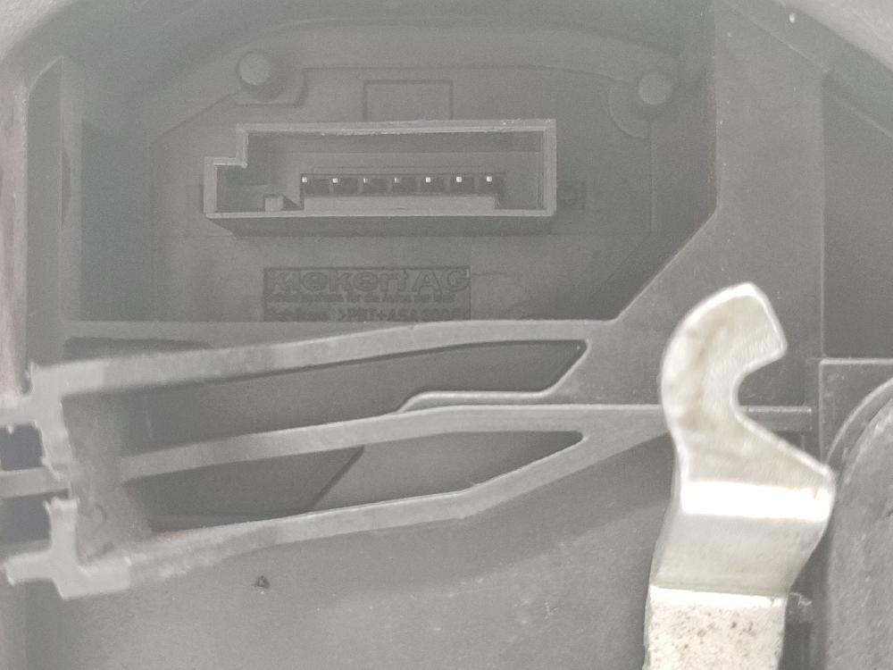 Cerradura puerta trasera derecha 204D4 51227202148 de Bmw 1 (e87) 2007-2011 122 CV con 198741 km - pieza usada