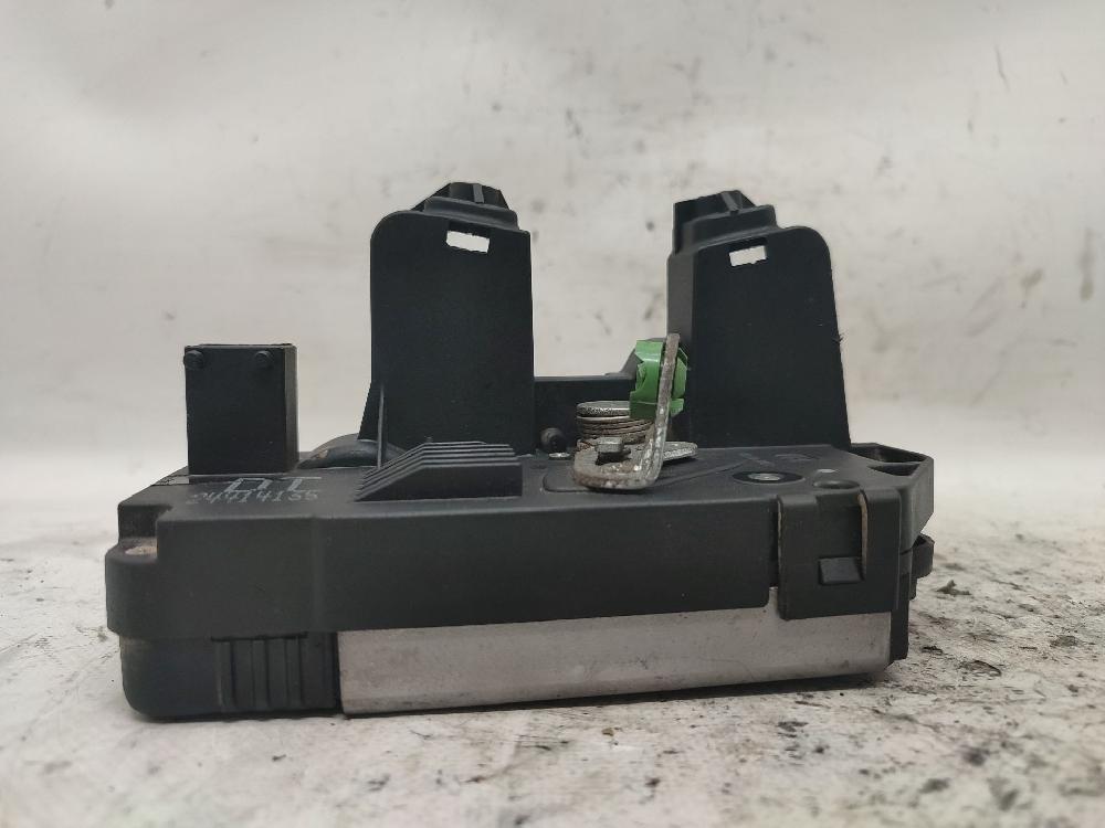 Cerradura puerta trasera derecha Y20DTH 24414135 de Opel Astra g hatchback (t98) 1998-2009 101 CV con 164759 km - pieza usada