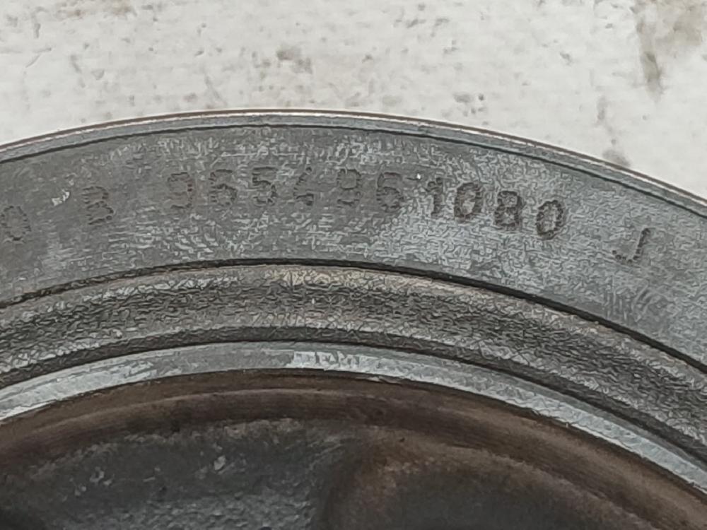 Polea cigueñal 9HZ 9654961080 de Peugeot 407 sw (6e_, 6d_) 2004-2011 109 CV con 176342 km - pieza usada