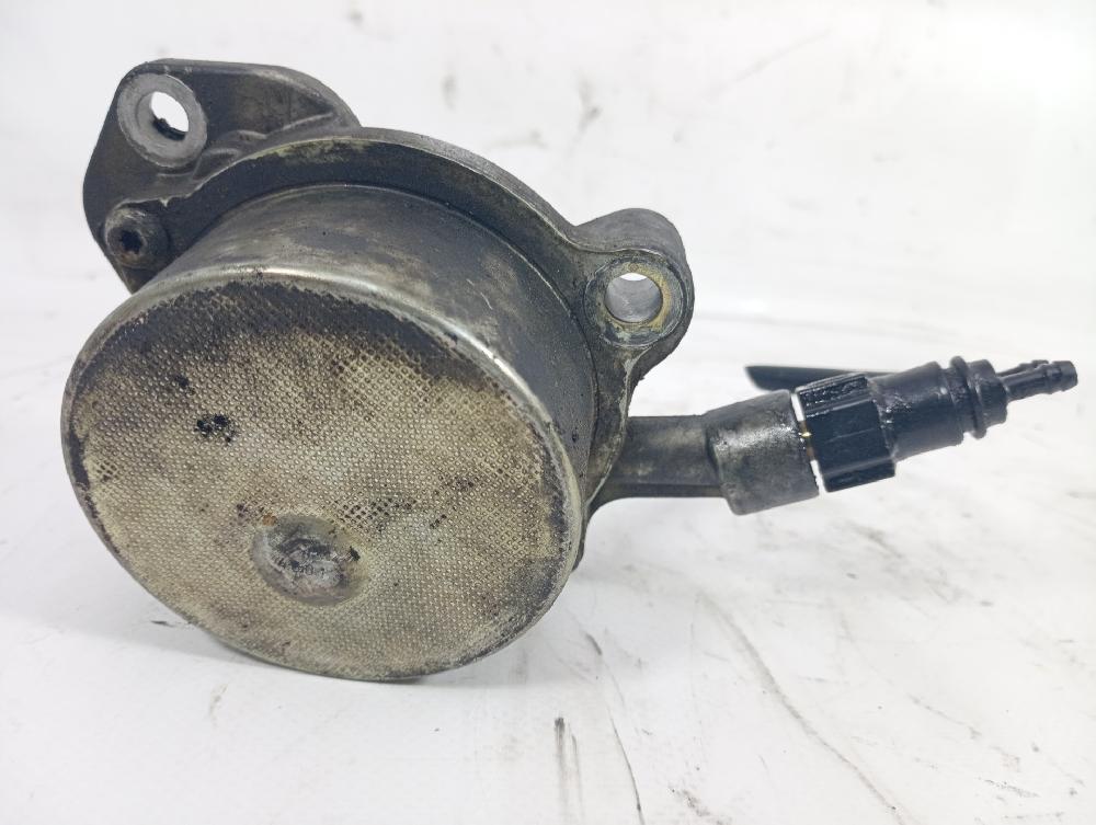 Depresor freno / bomba vacio RHS 9631971580 de Peugeot 307 (s1) 2001-2005 107 CV con 204128 km - pieza usada