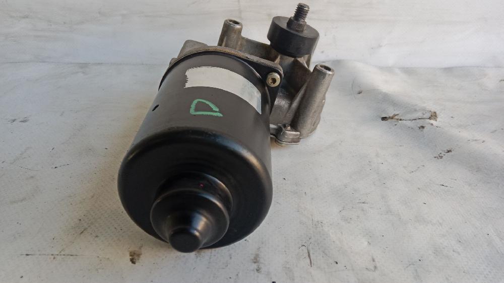 Motor limpia delantero RFN 1097546 de Ford Mondeo ii (bap) 1996-2000 90 CV con 197425 km - pieza usada