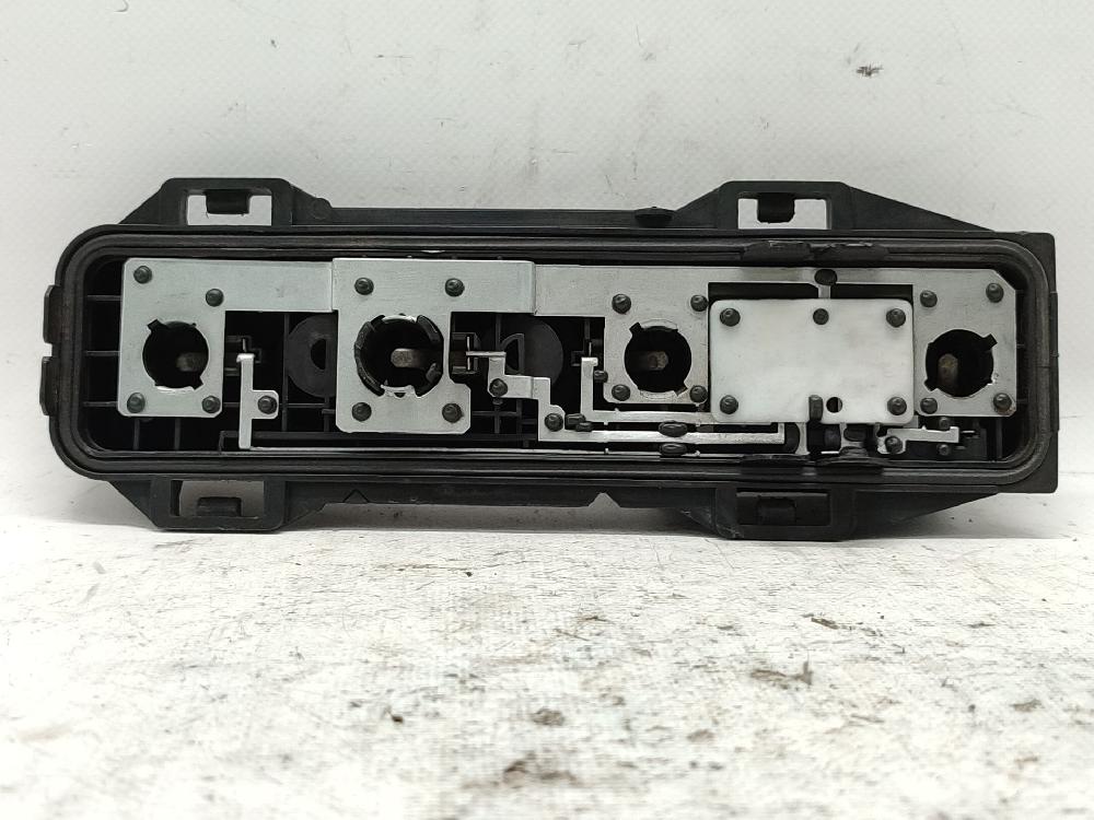 Portalámparas RHS 89026938 de Peugeot 307 break (3e) 2002-2008 107 CV con 398896 km - pieza usada