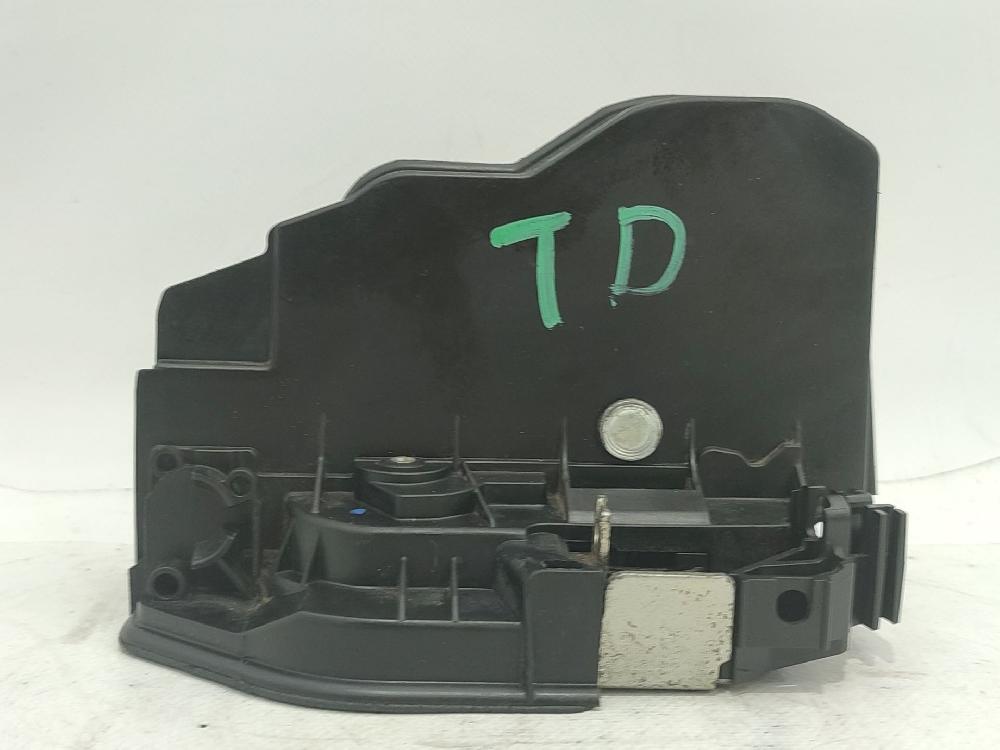 Cerradura puerta trasera derecha 204D4 51227202148 de Bmw 5 (e60) 2001-2005 163 CV con 543435 km