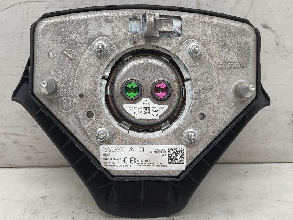 Airbag guida D5244T 32332161 de Volvo S60 i (384) 2001-2010 163 CV con 179267 km - pieza usada