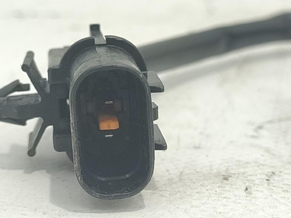 Motor elevalunas trasero izquierdo D4EAV 9881026200 de Hyundai Santa fé i (sm) 2001-2006 125 CV con 148965 km - pieza usada