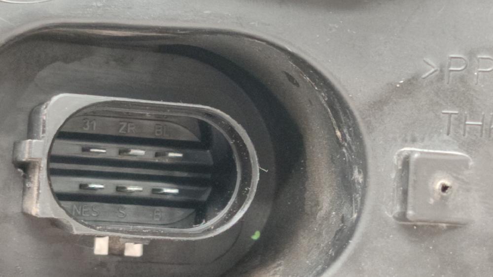 Support feu droit AWX 153947 de Audi A4 b6 (8e2) 2000-2004 con 184643 km - pieza usada