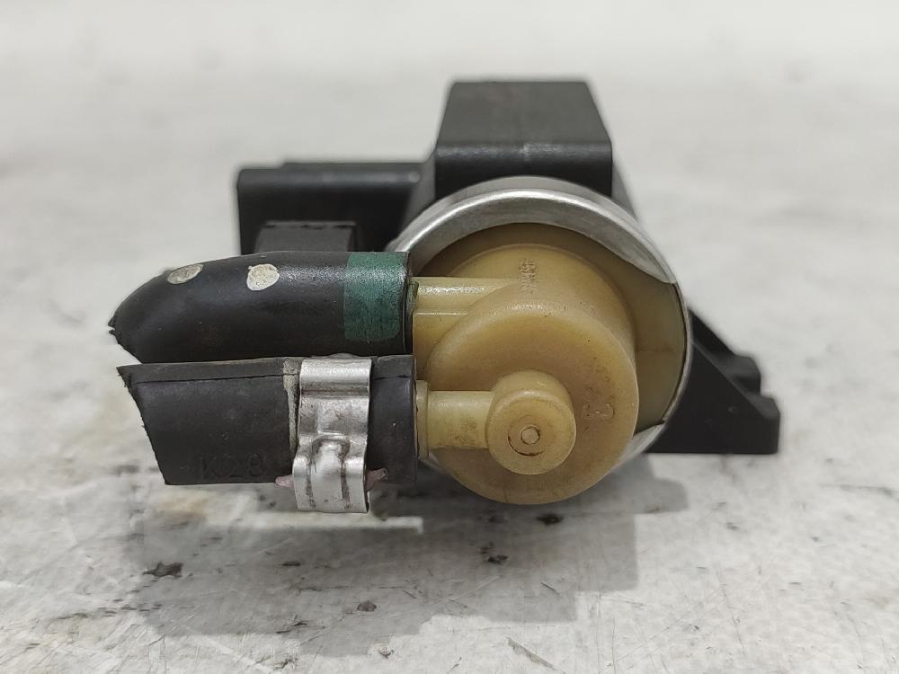 Air valve 9HR 9672875080 de Peugeot 5008 (0u_, 0e_) 2009-2017 112 CV con 137416 km - pieza usada