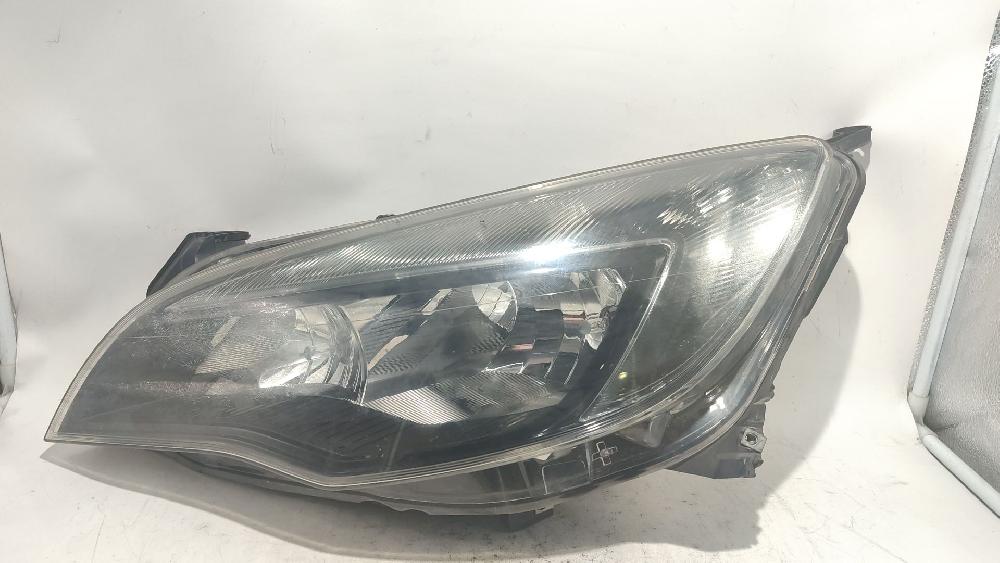 Faro izquierdo A17DTS 13365290 de Opel Astra j (p10) 2009-2015 110 CV con 324117 km