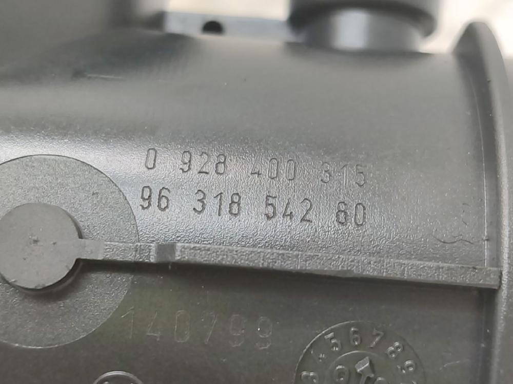 Válvula egr WJZ 9631854280 de Peugeot 206 hatchback (2a/c) 1998-2012 69 CV con 182142 km - pieza usada