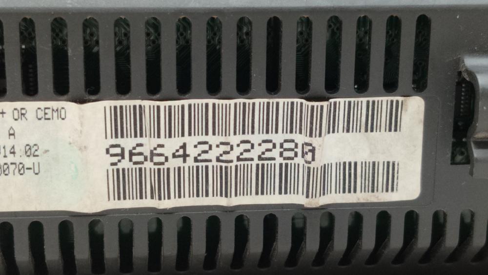 Multifunction screen 9HZ 9664222280 de Peugeot 1007 (km_) 2005-2008 109 CV con 174603 km - pieza usada