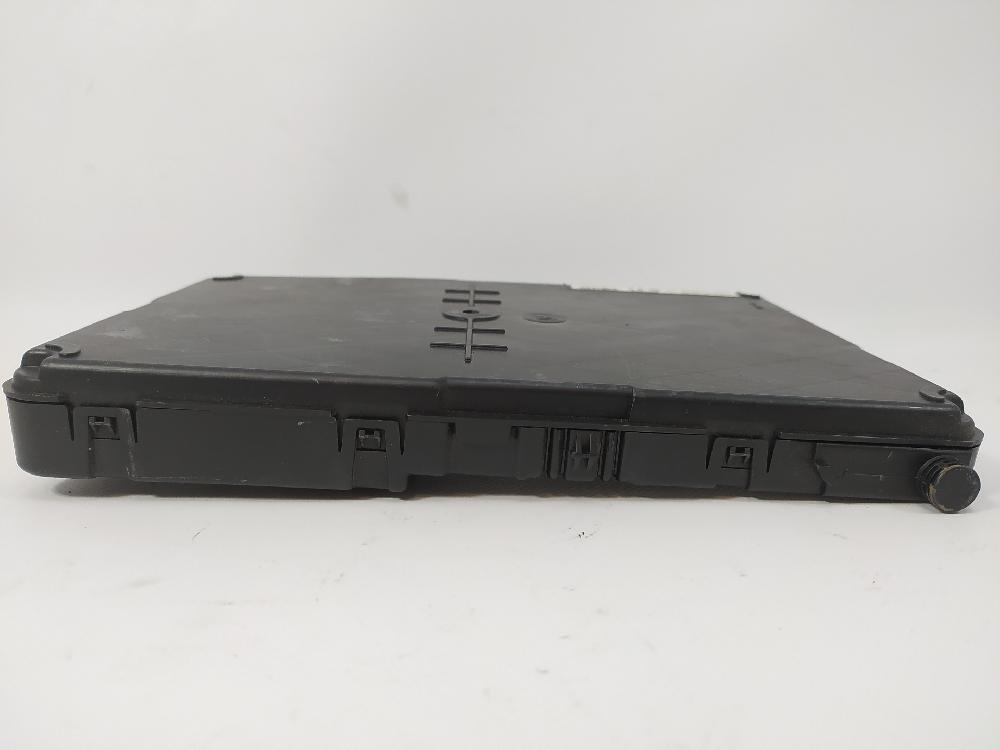 Caja de relés / fusibles F9Q812 8200309693 de Renault Scénic ii (jm0/1_) 2003-2006 120 CV con 204335 km - pieza usada