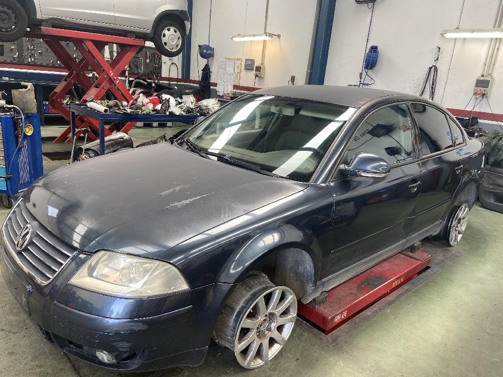 CERRADURA CAPOT VOLKSWAGEN PASSAT 1.9 TDI 6MT 130CV