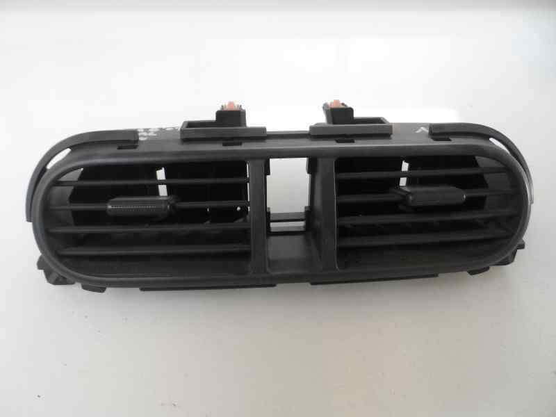 REJILLA AIREADORA OPEL AGILA 1.3 CDTI MT 75CV