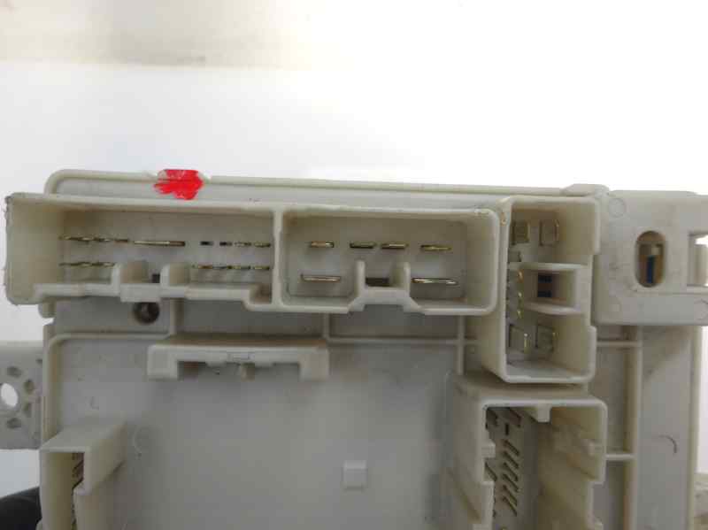 CAJA RELES FUSIBLES SMART FORFOUR 1.3 AMT 94CV