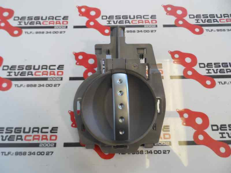 MANETA INTERIOR DELANTERA IZQUIERDA CITROEN C3 1.6 HDI VTR MT 109CV