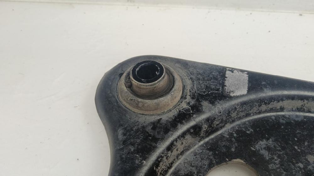 BRAZO SUSPENSION INFERIOR DELANTERO DERECHO CITROEN C4 CACTUS 1.2 MT 110CV | 81KW