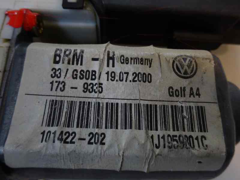 MOTOR ELEVALUNAS DELANTERO IZQUIERDO VOLKSWAGEN GOLF 1.9 TDI MT 90CV