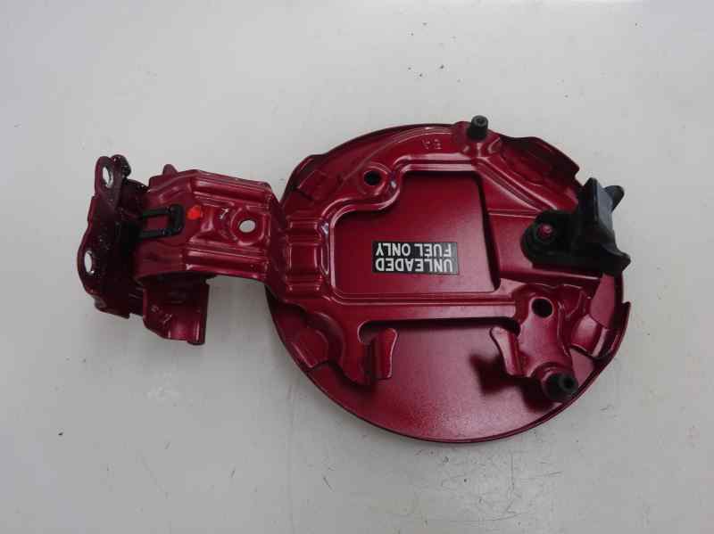 TAPA EXTERIOR COMBUSTIBLE LEXUS CT 2012 1.8CVT 99CV | 73KW