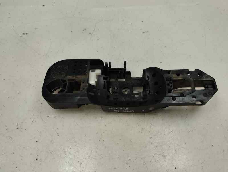SOPORTE MANETA EXTERIOR PUERTA TRASERA IZQUIERDA RENAULT MEGANE 2015 1.2 TCE MT 115CV