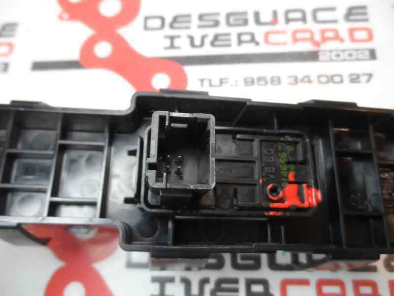 MANDO ELEVALUNAS DELANTERO DERECHO CITROEN C4 2007 1.4 MT 88CV | 65KW