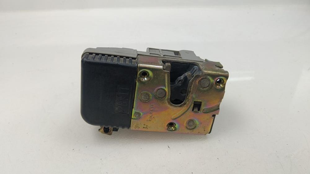 CERRADURA PUERTA DELANTERA IZQUIERDA PEUGEOT 206 1.9 MT 69CV | 51KW