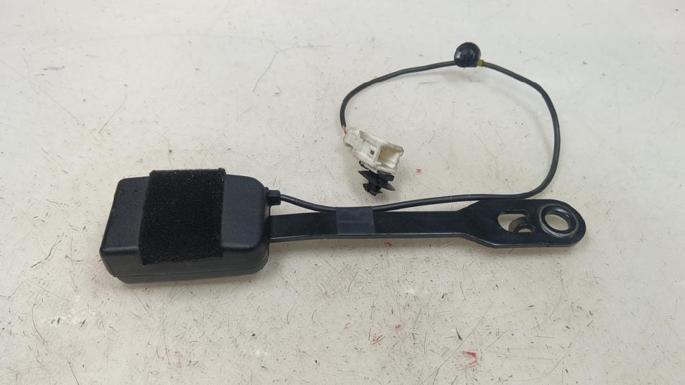 ANCLAJE CINTURON DELANTERO DERECHO PEUGEOT 407 2.0 HDI MT 136CV