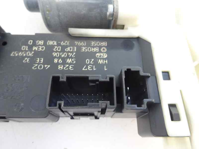 MOTOR ELEVALUNAS DELANTERO DERECHO PEUGEOT 407 1.6 HDI MT 109CV
