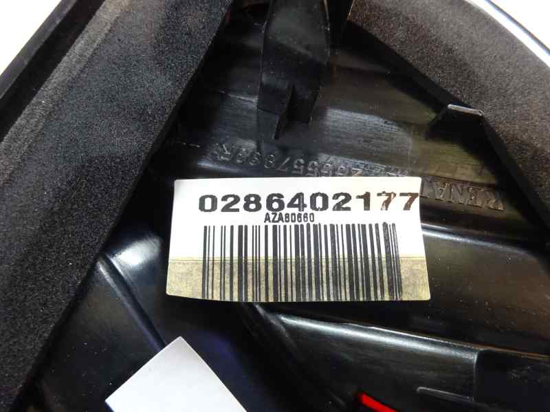 PILOTO TRASERO IZQUIERDO INTERIOR RENAULT CAPTUR 1.5 DCI MT 90CV | 66KW