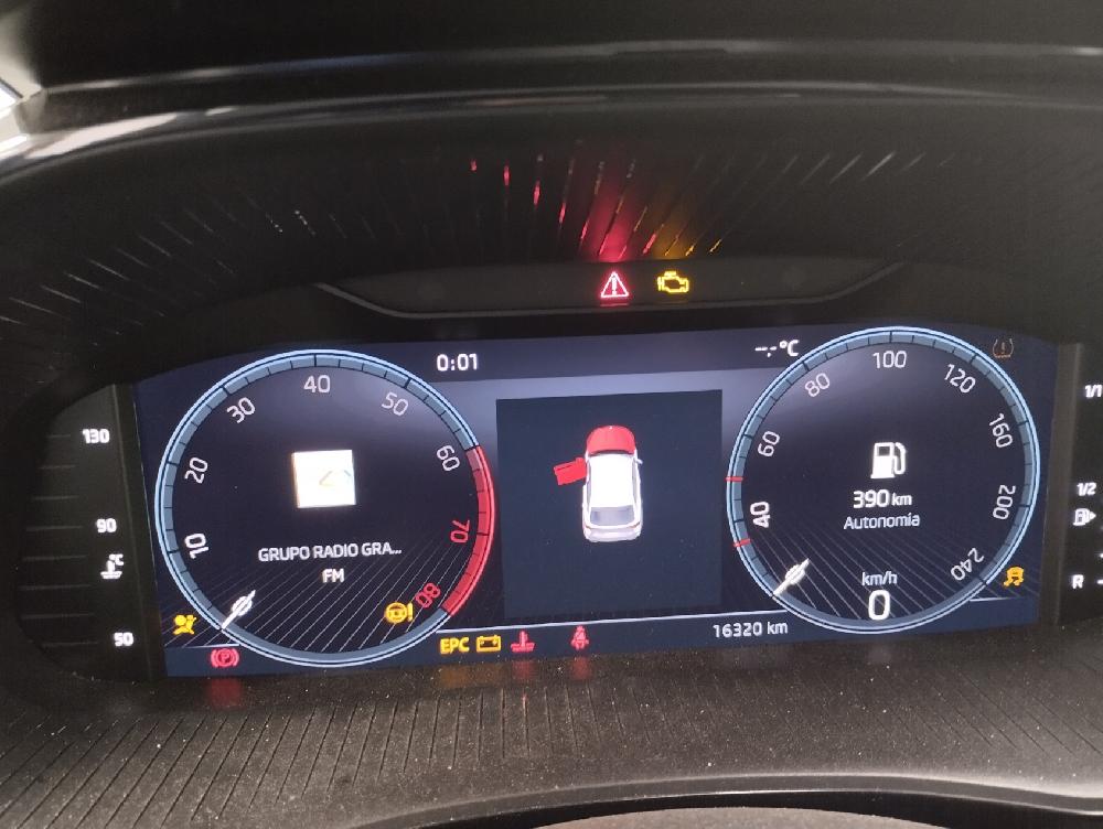 PILOTO TRASERO IZQUIERDO INTERIOR SKODA FABIA 2022 1.0 TSI MT 95CV