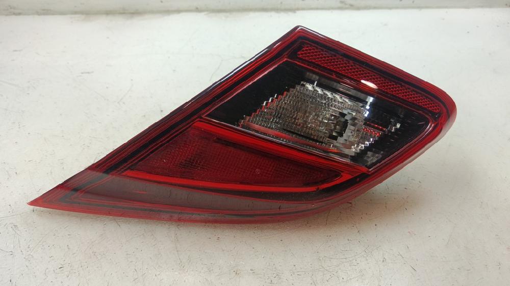 PILOTO TRASERO DERECHO INTERIOR OPEL CORSA 1.4 ECOFLEX EASYTRONIC 90CV | 66KW