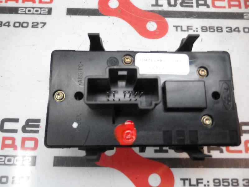 MANDO ELEVALUNAS DELANTERO IZQUIERDO FORD MONDEO 1.8 MT 125CV | 92KW
