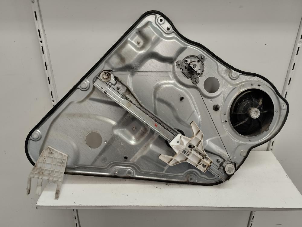ELEVALUNAS TRASERO DERECHO KIA CEED 1.6 MT 122CV | 90KW