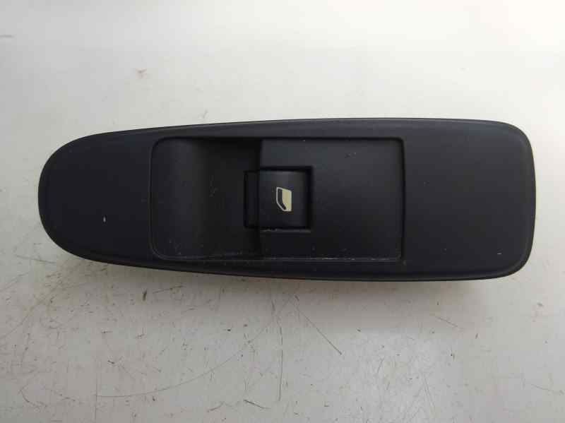 MANDO ELEVALUNAS DELANTERO DERECHO CITROEN C4 PICASSO 1.6 HDI AMT 109CV