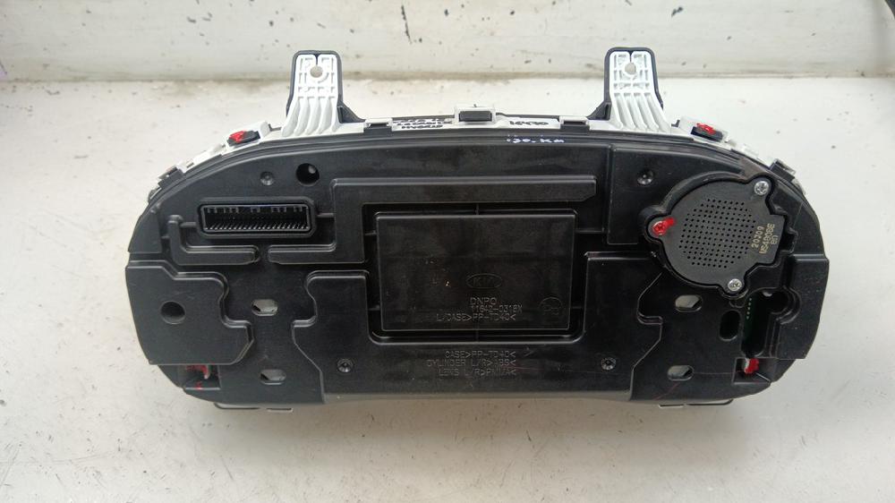 CUADRO INSTRUMENTOS KIA CEED 1.6 CRDI DCT 136CV