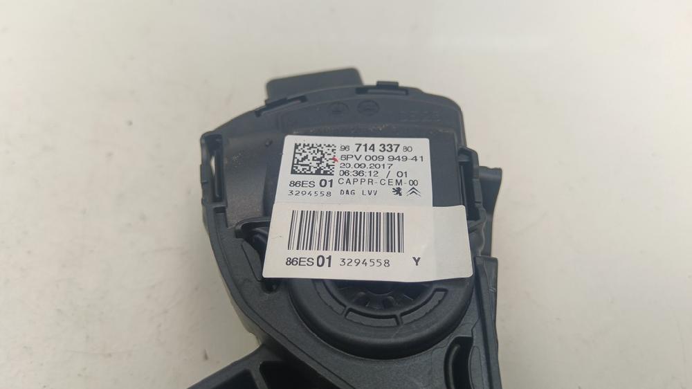 POTENCIOMETRO PEDAL CITROEN C4 CACTUS 1.6 MT 99CV | 73KW