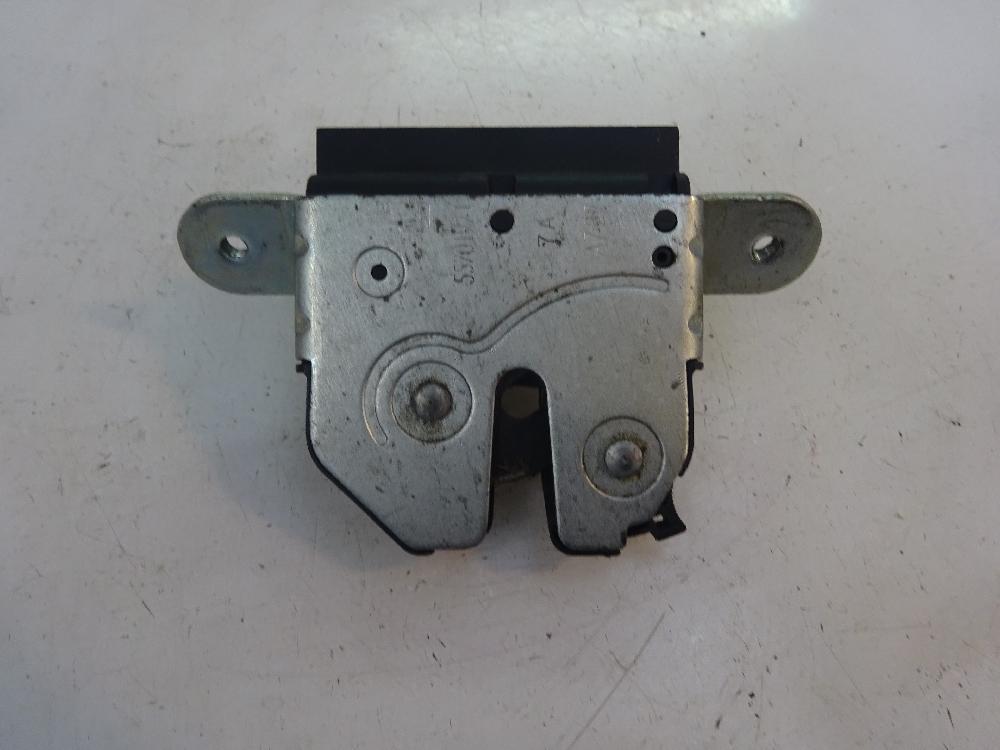 CERRADURA MALETERO PORTON OPEL CORSA 1.3 CDTI MT 90CV
