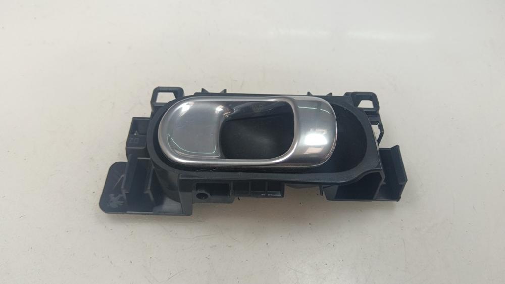 MANETA INTERIOR DELANTERA DERECHA CITROEN C4 CACTUS 1.6 MT 99CV | 73KW