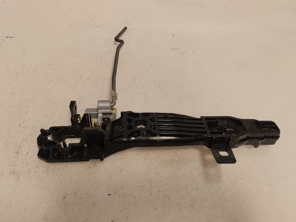 SOPORTE MANETA EXTERIOR PUERTA TRASERA IZQUIERDA MAZDA 3 2.2 CITD MT 150CV