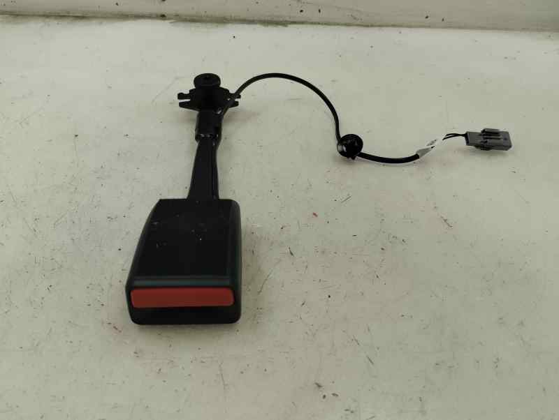 ANCLAJE CINTURON DELANTERO DERECHO RENAULT CLIO 1.5 MT 101CV