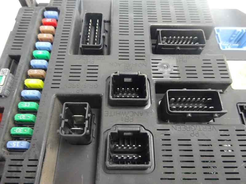 CAJA RELES FUSIBLES PEUGEOT 207 1.4 MT 88CV