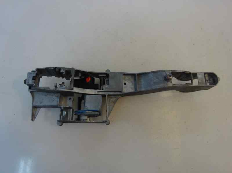 MANETA INTERIOR DELANTERA IZQUIERDA PEUGEOT 208 1.4 HDI MT 68CV