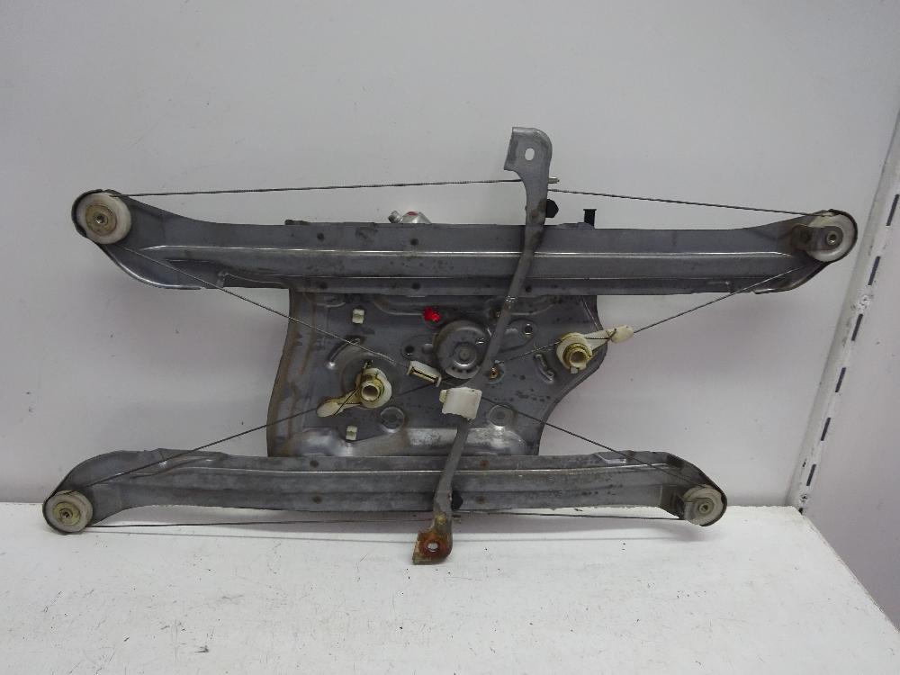 ELEVALUNAS DELANTERO DERECHO MITSUBISHI GRANDIS 2.0 DI-D MT 134CV
