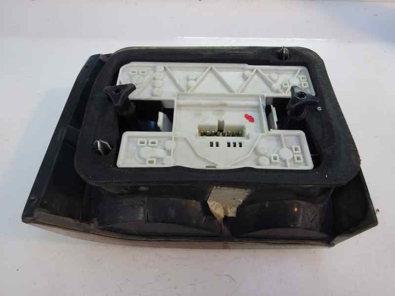 PILOTO TRASERO DERECHO RENAULT 5 1.7 MT 90CV