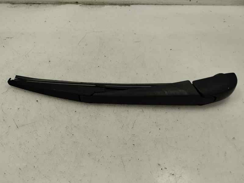 BRAZO LIMPIA TRASERO TOYOTA AURIS 2.0 D-4D MT 124CV | 91KW