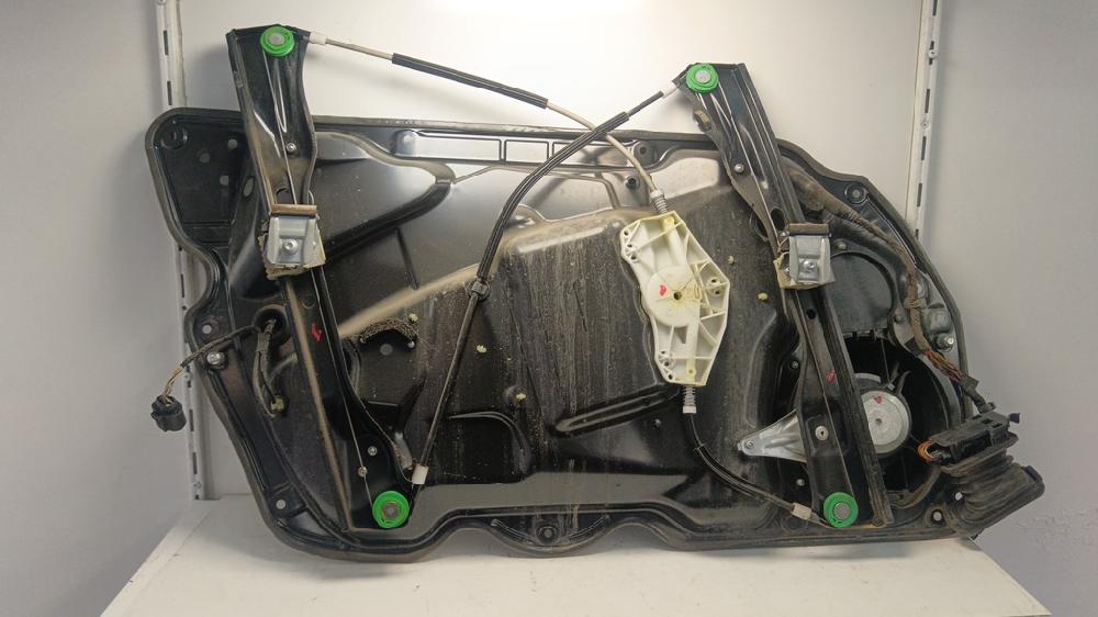 ELEVALUNAS DELANTERO DERECHO VOLKSWAGEN PASSAT PASSAT 2.0 140CV TDI 103KW