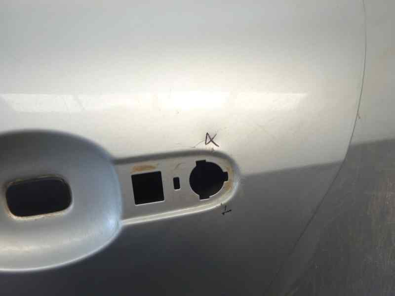PUERTA TRASERA IZQUIERDA RENAULT CLIO 1.5 DCI MT 85CV