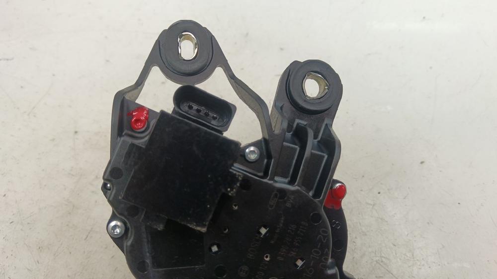 MOTOR LIMPIA TRASERO VOLKSWAGEN POLO 2016 1.4 MT 75CV | 55KW