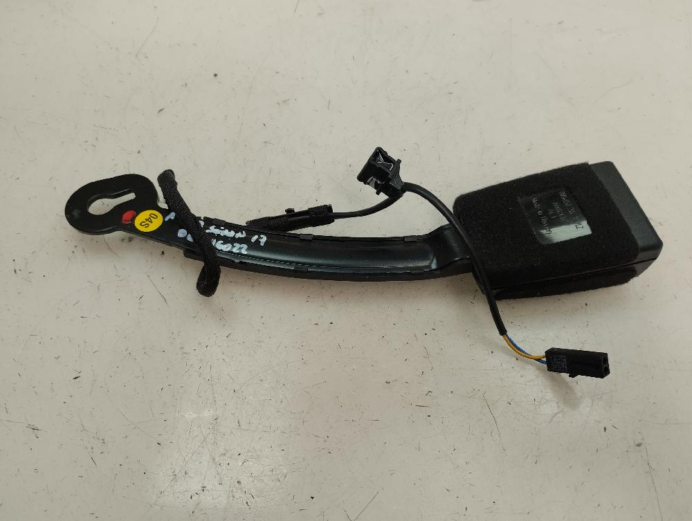 ANCLAJE CINTURON DELANTERO DERECHO AUDI A3 1.5 MT 150CV | 110KW